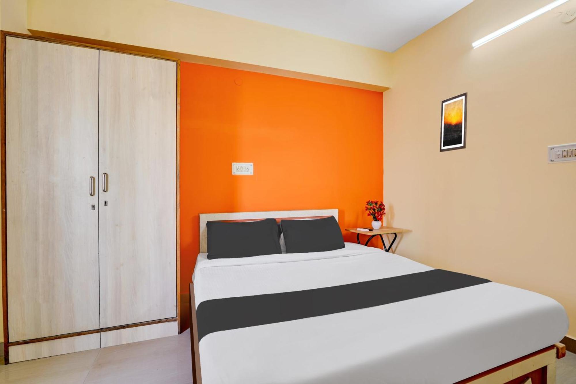 Hotel O Royal Rooms Bangalore Extérieur photo